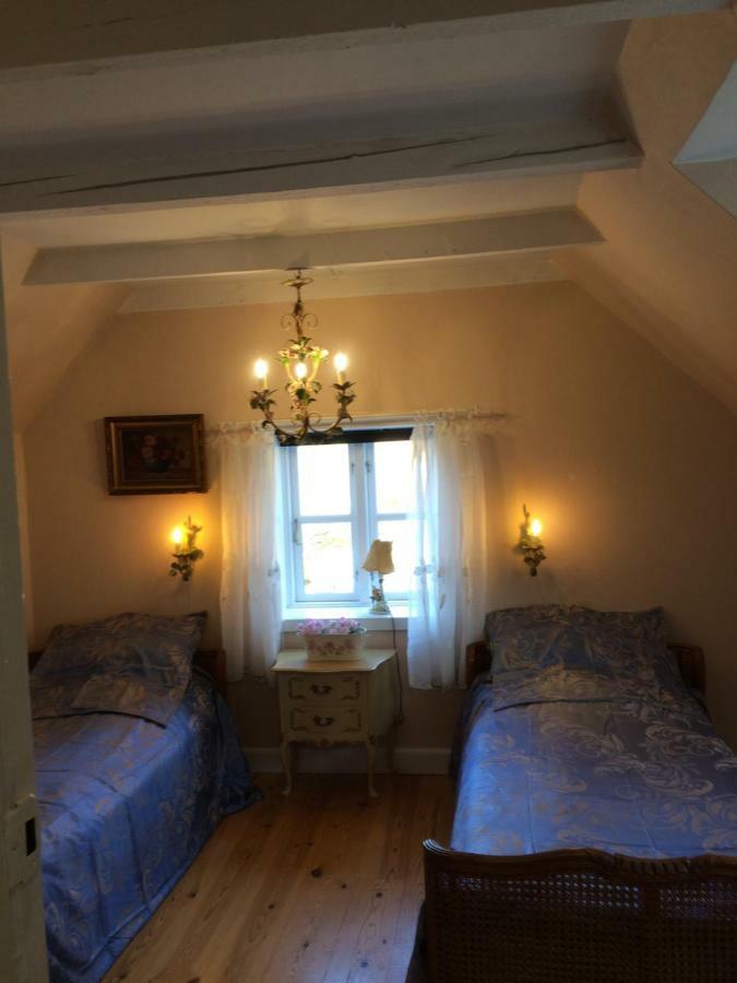 Pegasus Bed And Breakfast Helsinge Buitenkant foto
